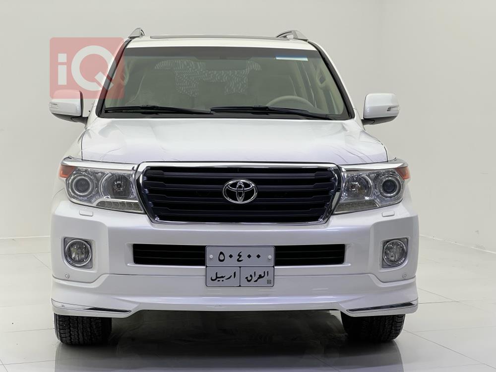 تويوتا لاندكروزر